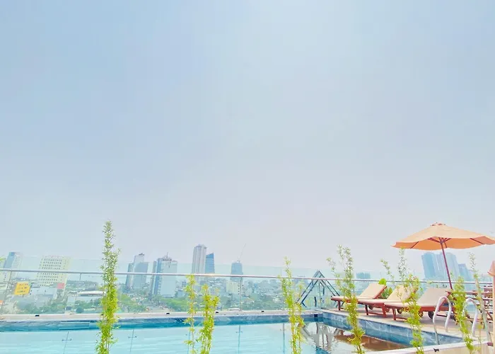 Mian Hotel Danang - Infinity Pool
